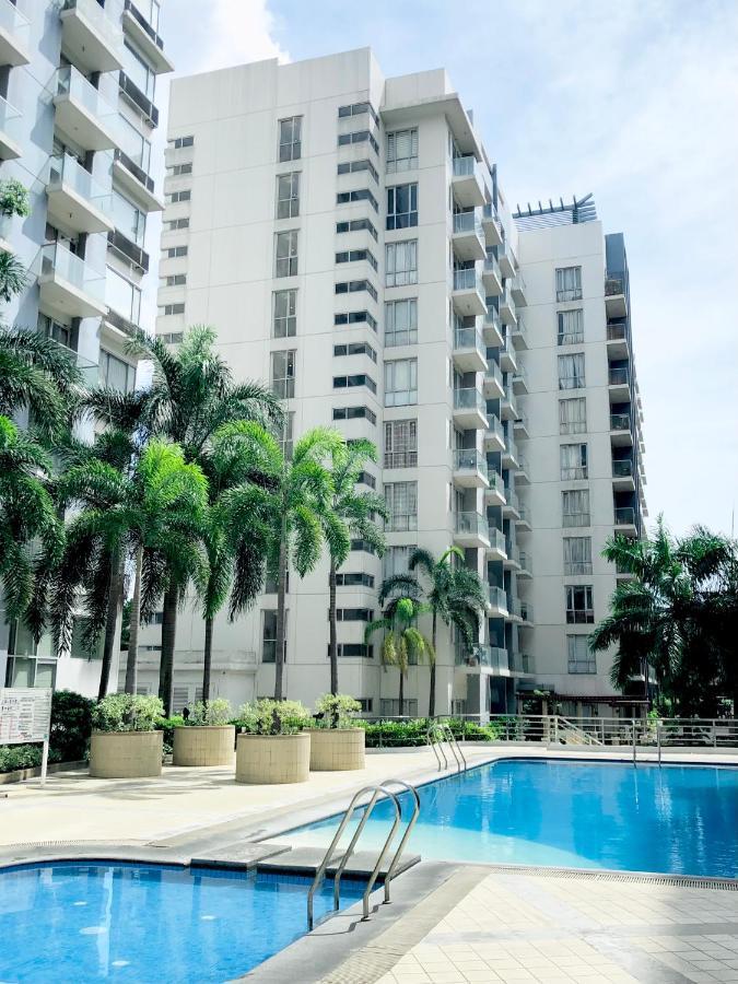 Luxury Hotel Type Condo Near NAIA Manila Airport Esterno foto